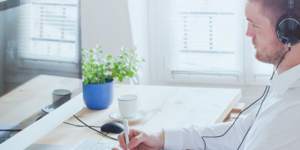 Permalink to The rise of VoIP phishing: Why scammers do it