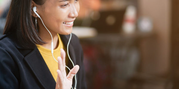 Permalink to Why you should consider softphones over desk phones