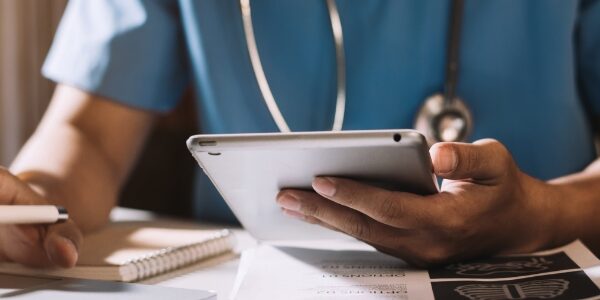 Permalink to Is shifting from paper records to EHRs worth it?